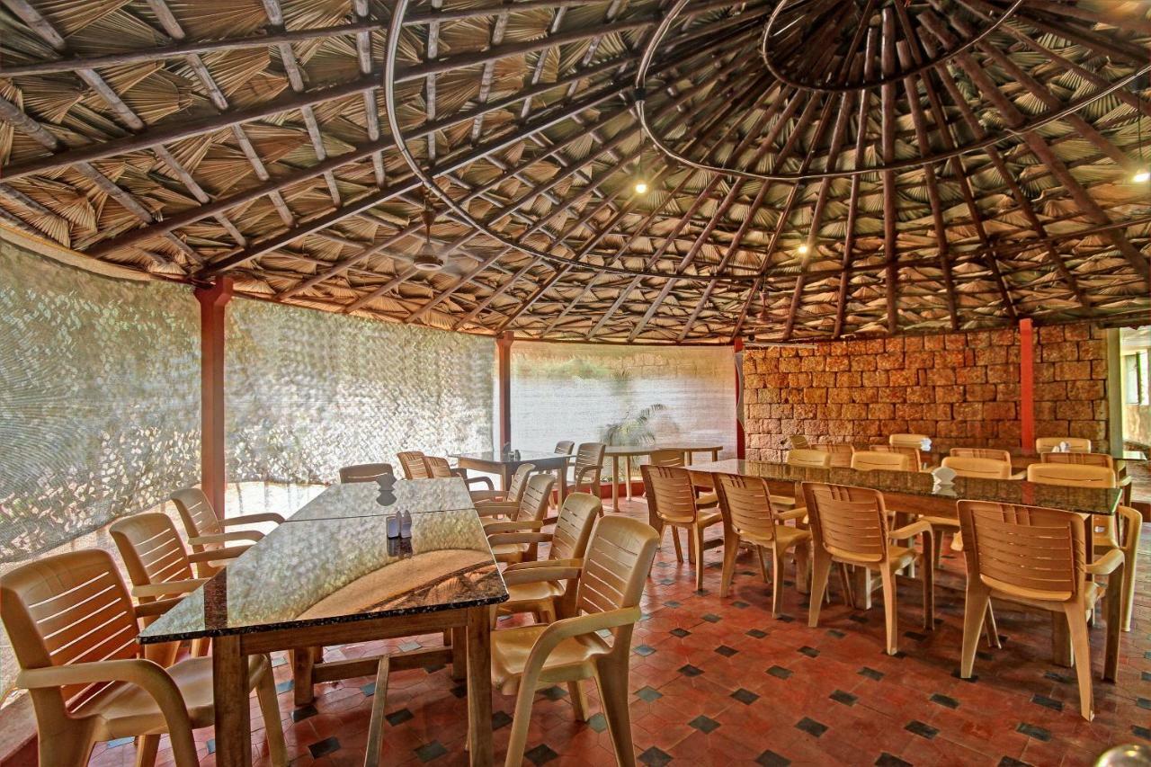 Palette Arthigamya Spa & Resort Гокарна Екстериор снимка
