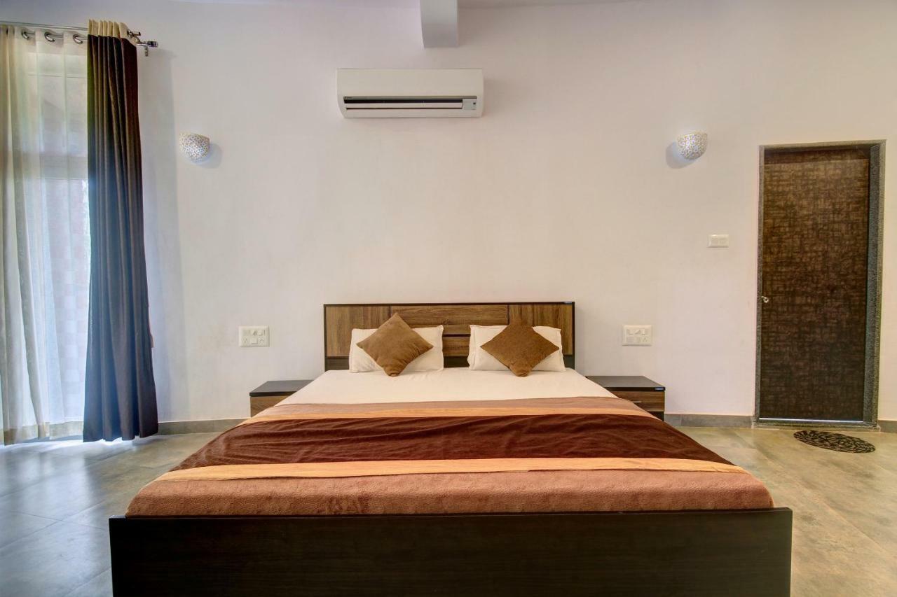 Palette Arthigamya Spa & Resort Гокарна Екстериор снимка