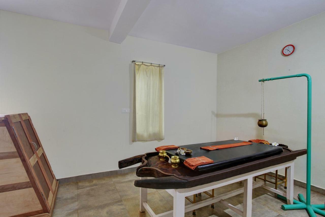 Palette Arthigamya Spa & Resort Гокарна Екстериор снимка